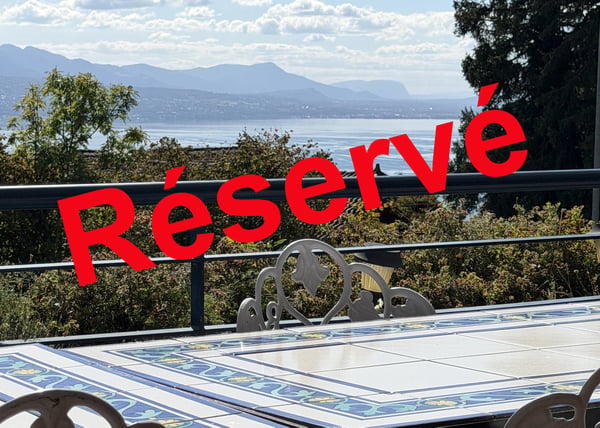 Appartement de 3.5 pièces avec vue panoramique à La Croix (Lutry) , terrasse, jardin