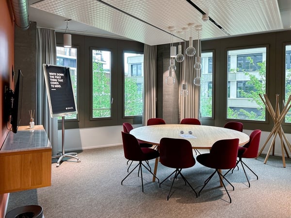 Voll ausgestattete Großraumbüros für dich und dein Team in Spaces Suurstoffi 14