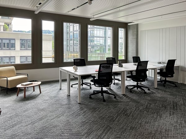 Voll ausgestattete Großraumbüros für dich und dein Team in Spaces Suurstoffi 23