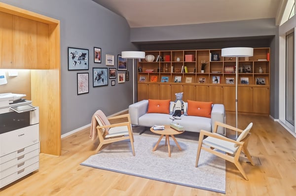 Voll ausgestattete private Büroräume für dich und dein Team in Spaces Z.ONE 7