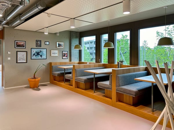 Wunderschön eingerichtete Büroräume für 2 Personen in Spaces Suurstoffi 7