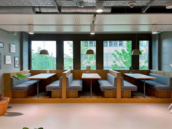 Wunderschön eingerichtete Büroräume für 2 Personen in Spaces Suurstoffi 10