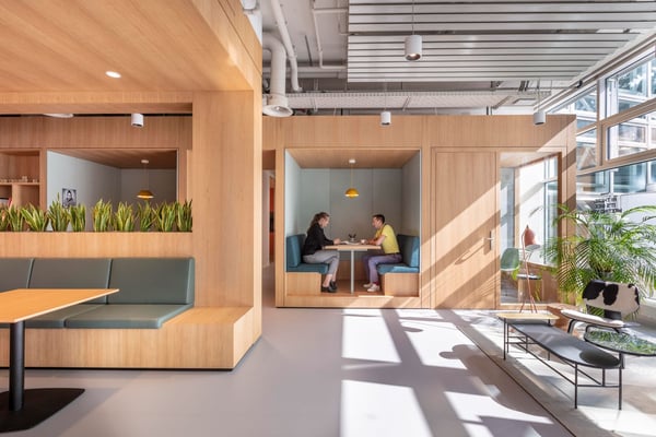 Professionelle Büroräume in Spaces Main Station zu komplett flexiblen Bedingungen 6