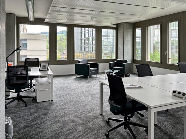 Buche Großraumbüros für Unternehmen jeder Größe in Spaces Suurstoffi 21
