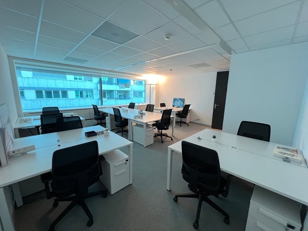 Réservez des bureaux de coworking ouvert pour des entreprises de toutes tailles à Spaces Nations 3