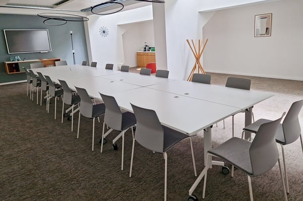 Voll ausgestattete private Büroräume für dich und dein Team in Spaces Z.ONE 9