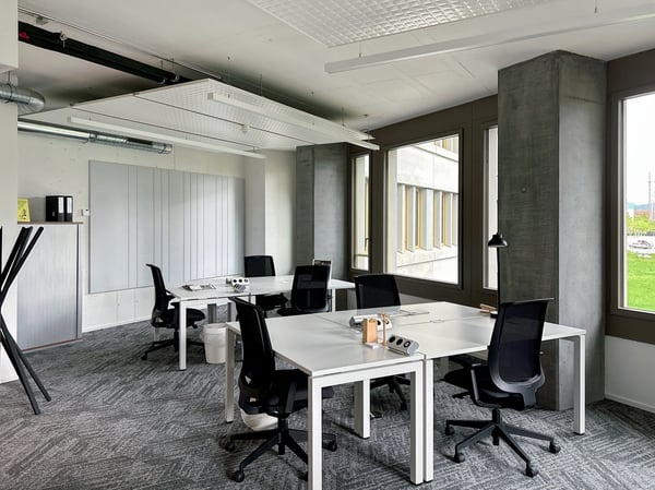 Voll ausgestattete Großraumbüros für dich und dein Team in Spaces Suurstoffi 12