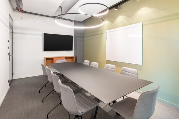 Professionelle Büroräume in Spaces R2 Tower zu komplett flexiblen Bedingungen 7