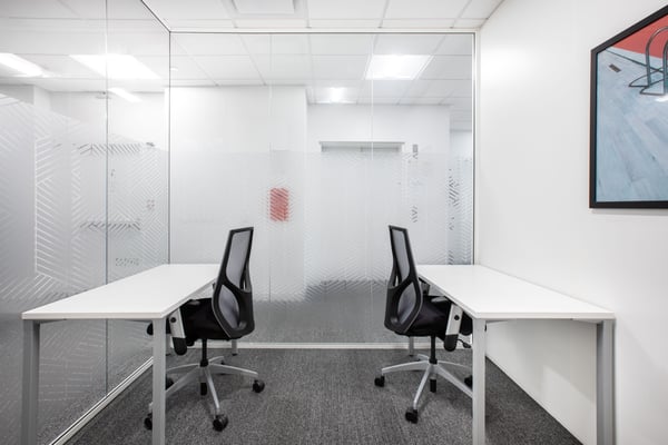 Bureau privé équipé à Spaces Quartier de l'Étang 9