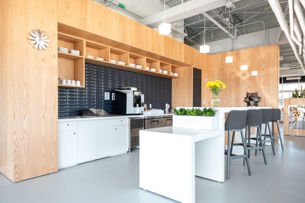 Bureau sur mesure pour 3 à Spaces Cocoon Bussigny 8