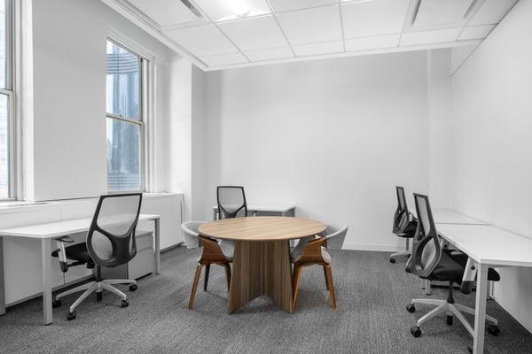 Bureau pour 4 à Spaces Cocoon Bussigny 2