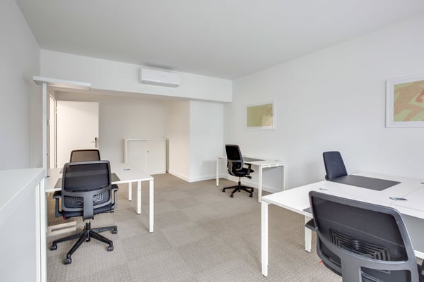 Bureau design pour 30 à Spaces Quai de l'Ile 1