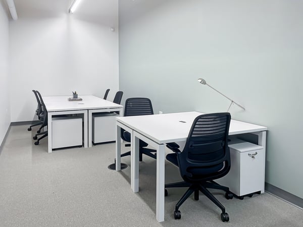 Bureau design pour 40 à Spaces Quai de l'Ile 6