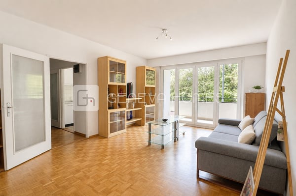Spacieux appartement de 3.5 pièces à Versoix 1