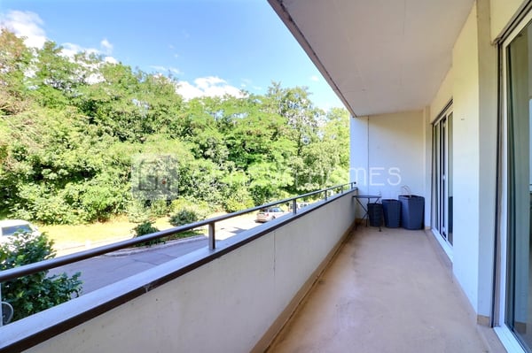 Spacieux appartement de 3.5 pièces à Versoix 9