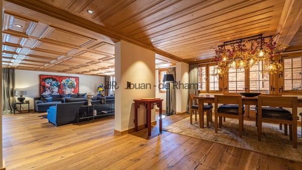 Chalet historique au coeur du village 5