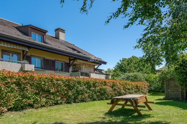 Exclusivité: Duplex exceptionnel 5,5p proche Nyon 6