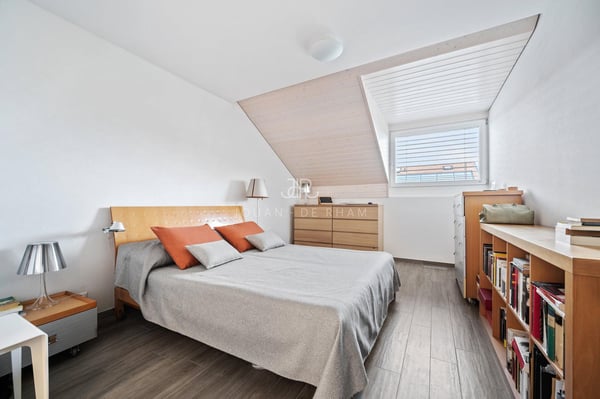 Attique de 3.5 pièces avec grande terrasse 3