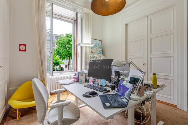 Appartement dans un immeuble de prestige 2