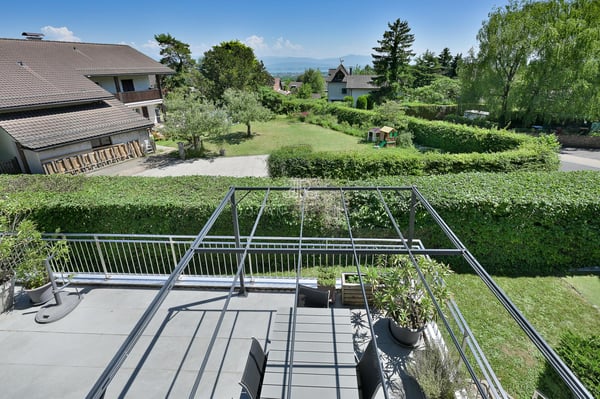 Villa individuelle avec vue lac et Alpes - Au coeur de Sus-Châtel (Genolier) - Parfaitement rénovée Performance énergétique A 9