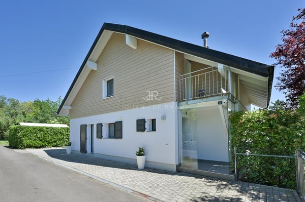 Villa individuelle avec vue lac et Alpes - Au coeur de Sus-Châtel (Genolier) - Parfaitement rénovée Performance énergétique A 13