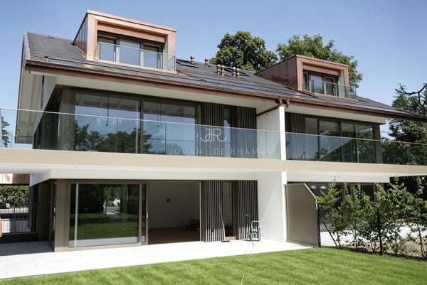 Villa jumelle neuve avec vue 2