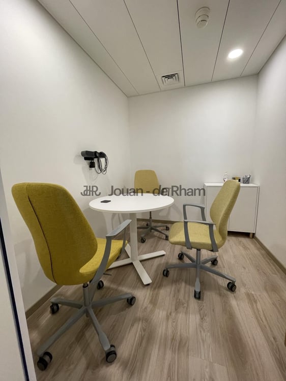 Plan-les-Ouates | Laboratoires biologiques et bureaux complètement aménagés - 700 m² 5