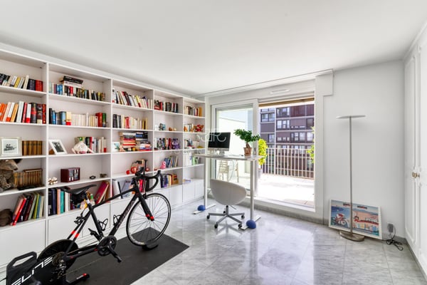 Cologny | Appartement de 4 pièces en attique avec vue imprenable 9