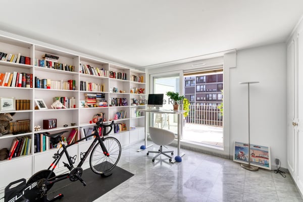 Cologny | Appartement de 4 pièces en attique avec vue imprenable 9