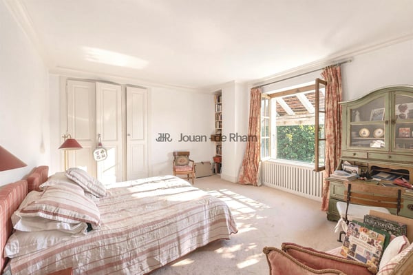 Élégante maison de caractère au coeur de la campagne genevoise 8