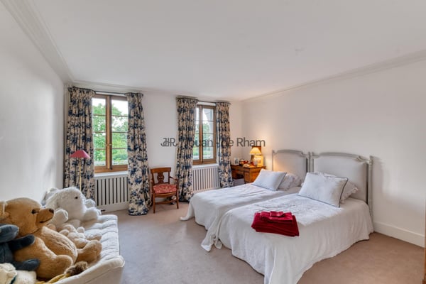Élégante maison de caractère au coeur de la campagne genevoise 10