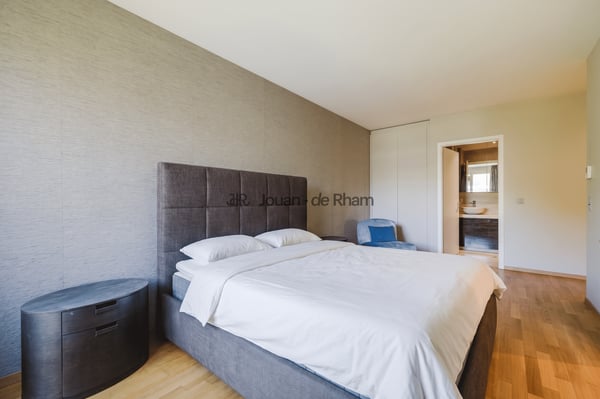 COLOGNY | Magnifique appartement 6 pièces idéalement situé entre ville et campagne. 6