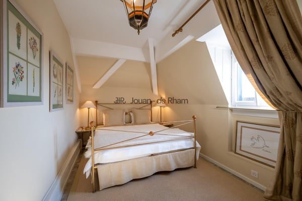 Aubonne | Magnifique maison de charme - Hôtel particulier 13