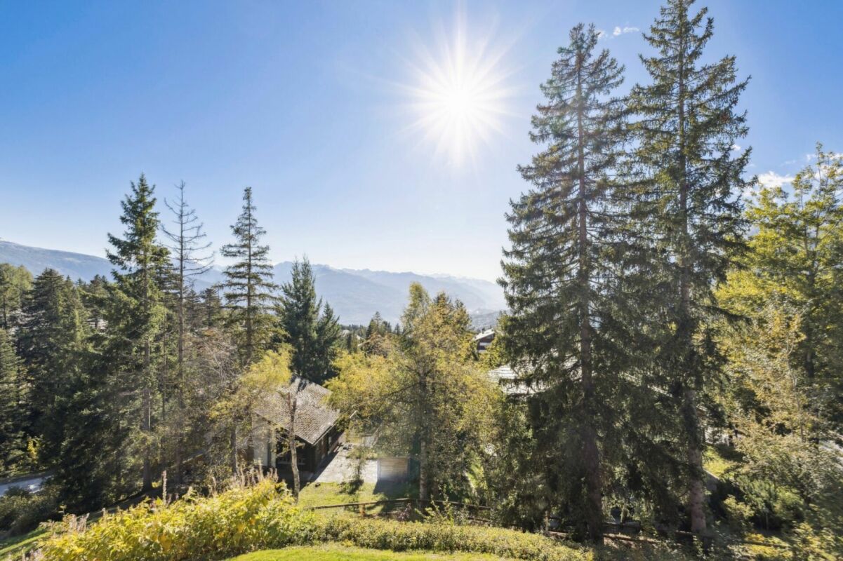 Chalet avec piscine intérieur à Crans-Montana - Location à la semaine ou au mois - Disponible pour Nouvel An