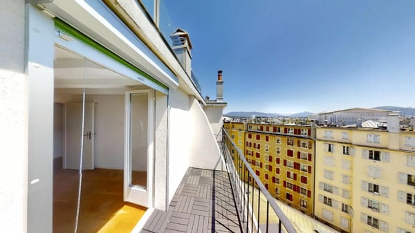 Appartement en attique à louer au centre-ville 5