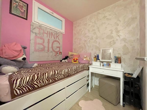 Magnifique appartement rénové de 1.5 pièces situé à Meyrin 7