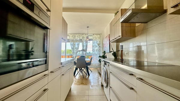 Charmant appartement, 1 pièces vue Salève en CASATAX 3