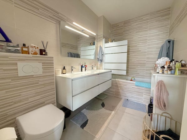 Sublime 1,1 pièces traversant très lumineux 8