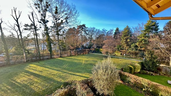 Charmant appartement 1 pièces de 210 m² en attique 8