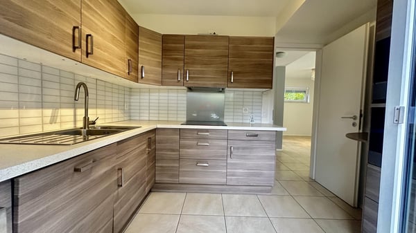 Charmante maison semi-individuelle de 1 pièces avec un beau jardin privatif 7