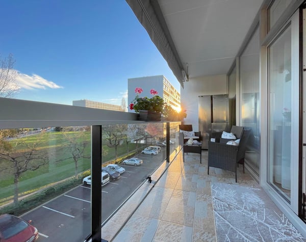 Magnifique appartement rénové de 1.5 pièces situé à Meyrin 1