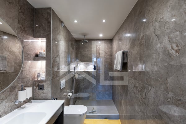 Appartement moderne entièrement rénové 10