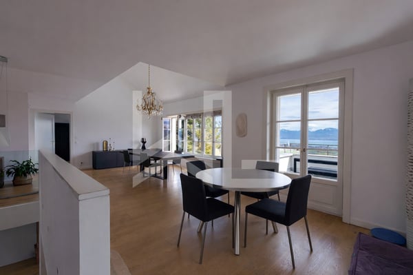 Propriété plein de charme avec vue- quartier calme 6