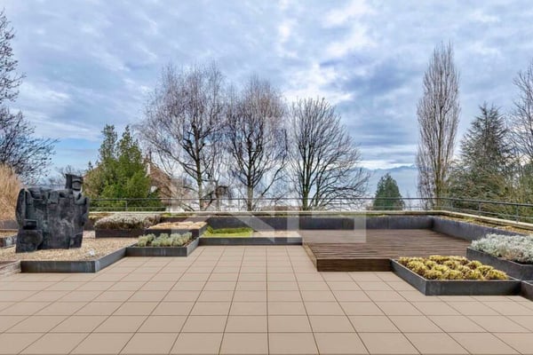 Superbe appartement avec terrasse d'exception et cadre privilégié 3