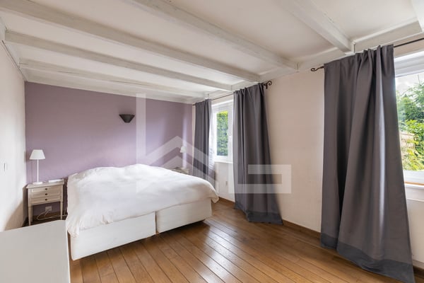 Gros potentiel pour cette propriété avec vue lac 11