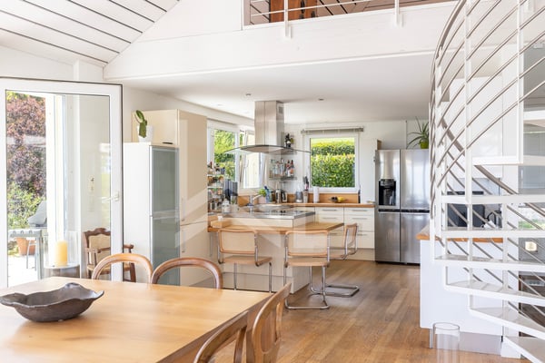 Superbe propriété contemporaine avec vue panoramique 7