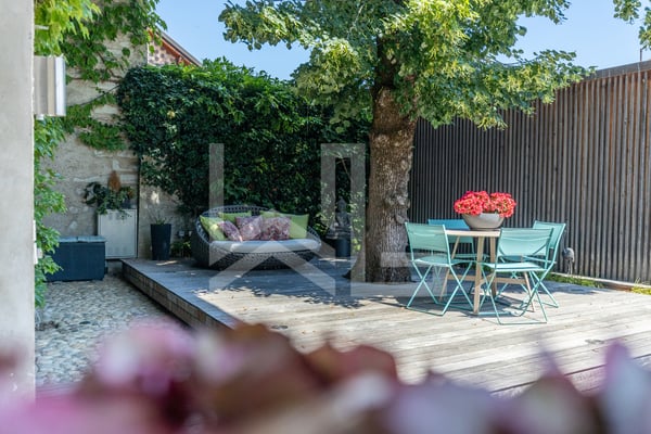 Charme et cachet pour cette maison de village rénovée 7
