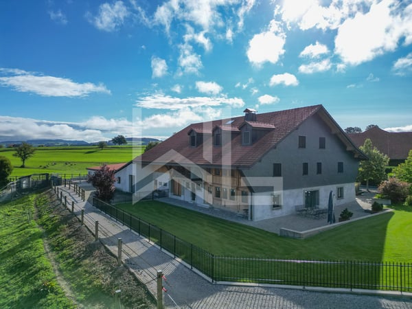 Magnifique propriété équestre composée de 3 logements 1