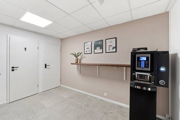 Très beau bureau moderne et équipé à Florissant 13