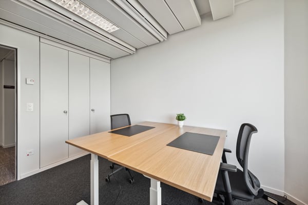 Superbes bureaux équipés dans un immeuble emblématique 3